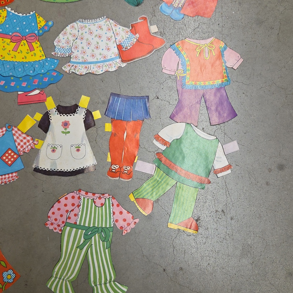 Vintage 1971 NANCY (Philomène) Paper Doll‎ Set (United Feature Syndicate) - Picture 5 of 8